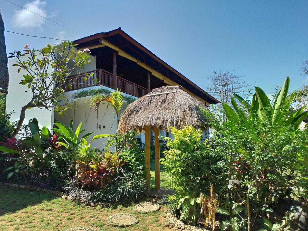 Lala Homestay Bingin Uluwatu Esterno foto